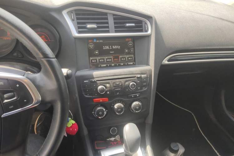 Used Citroen C4L 2014 1.8L Intelligent Drive Automatic Enjoyment Model Audio And AC Panel