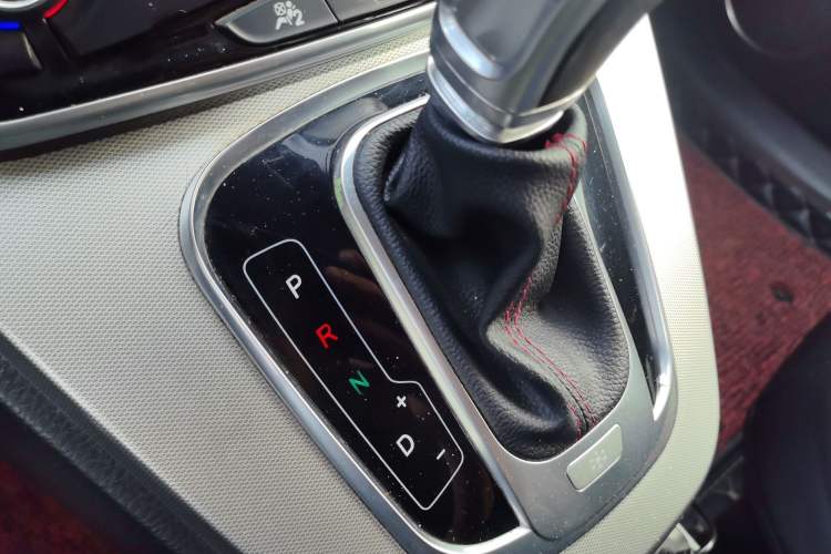 Used Haval H6 2015 Sport Edition 1.5T Automatic Two-Wheel Drive Luxury Model