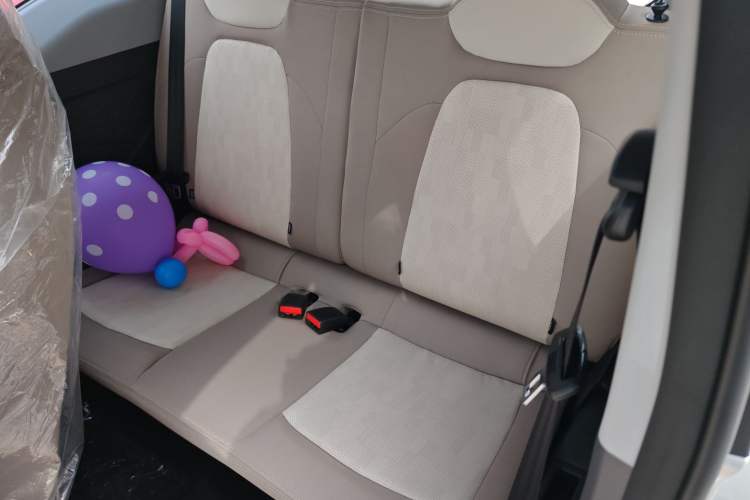 Used Chery New Energy QQ Ice Cream 2024 Edition Youth Version 205km Sundae