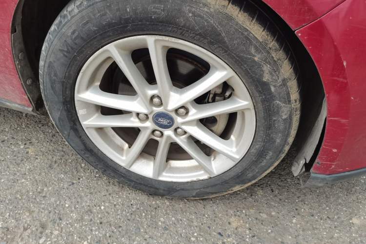 Used Ford Focus 2017 Hatchback EcoBoost 180 Automatic Elite Model
