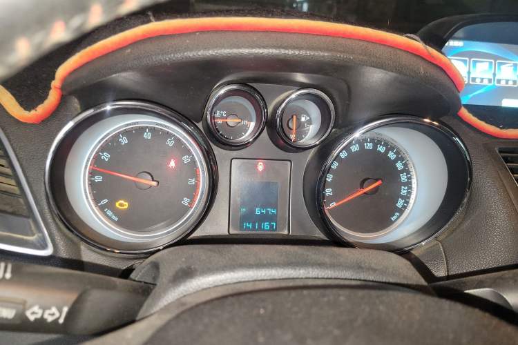 Used Buick Encore 2013 1.4T Manual Two-Wheel Drive Entry Model
