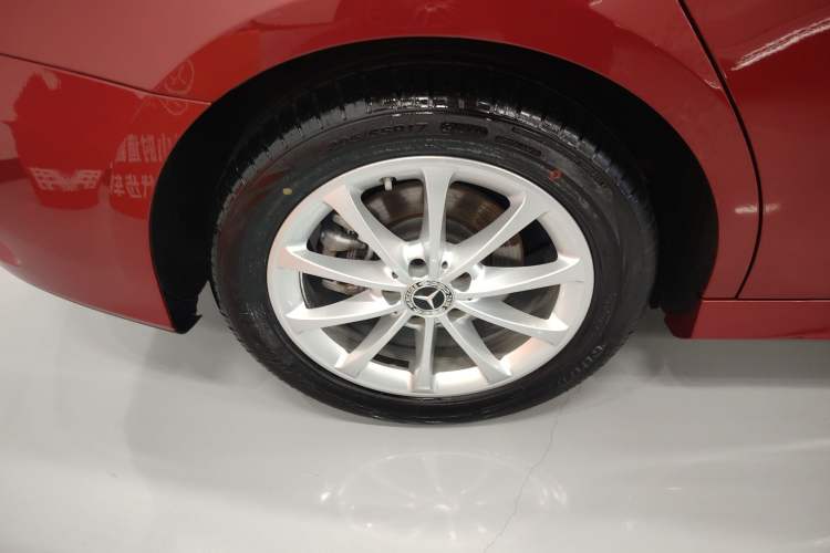 Used Mercedes-Benz A-Class 2022 Restyled A 200 L Sport Sedan Fashion Version Exterior 5