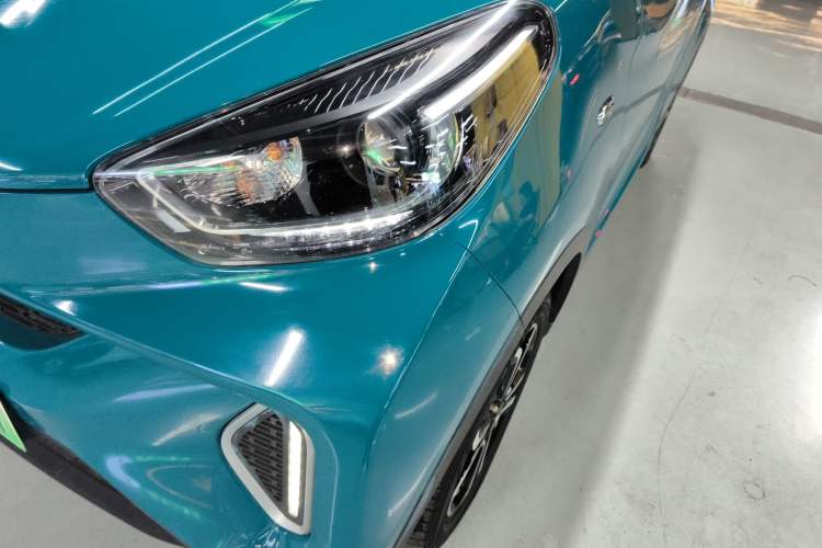 Used Chery QQ Little Ant 2021 200 000 Yuan "Ant Fan" Edition Energized Version NMC Lithium Battery 301 km