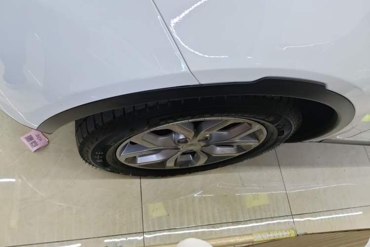 Used Land Rover Discovery 2017 3.0 SC V6 S Exterior 4