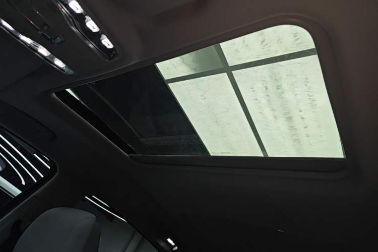 Used Buick GL8 2025 Lu Zun Smart Enjoyment Edition
