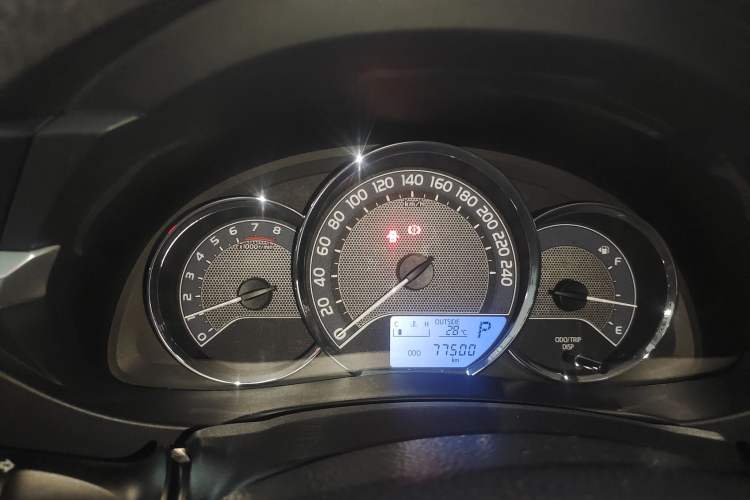 Used Toyota Corolla 2017 Revised Version 1.6L S-CVT GL Instrument Cluster