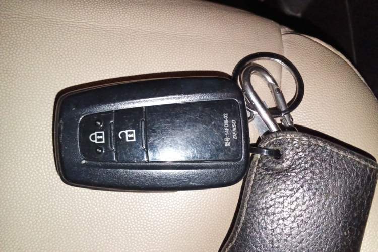 Used Toyota Prado 2010 4.0L Automatic TX-L NAVI