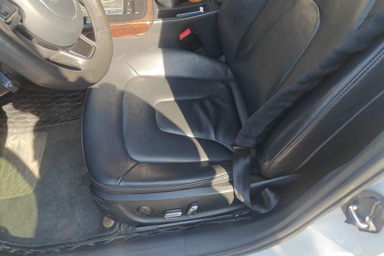 Used Audi A4L 2015 35 TFSI Automatic Comfort Model