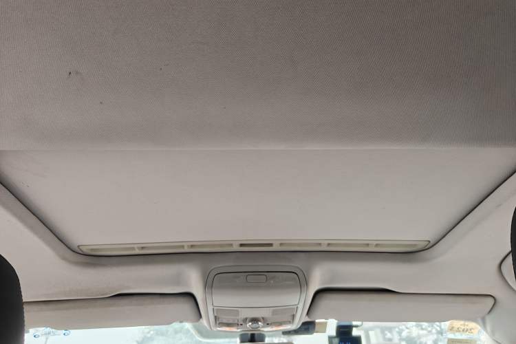 Used Volkswagen Passat 2011 1.8TSI Automatic Prestige Edition Headliner