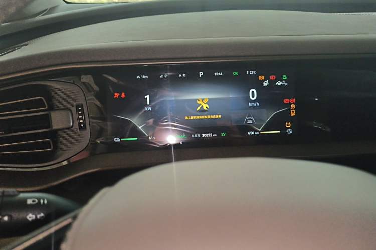 Used Denza D9 2022 DM-i 970 Four-Wheel Drive Flagship Model