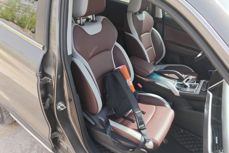 Used Geely Auto Emgrand X7 Sport 2022 1.8TD DCT Zhiya Trim Right Front Seat