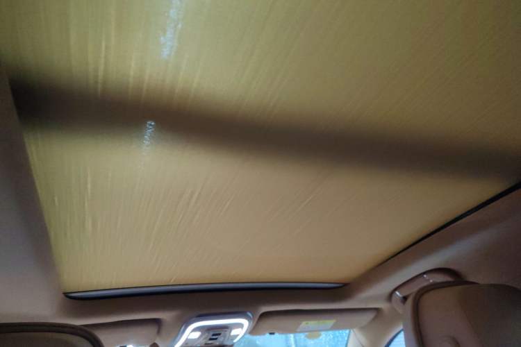 Used Denza N8 2023 Four-Wheel Drive Ultra-Hybrid Flagship Six-Seater Version
