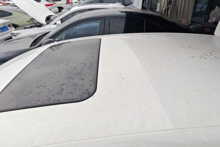 Used Volkswagen Polo 2016 1.6L Automatic Comfort Model
