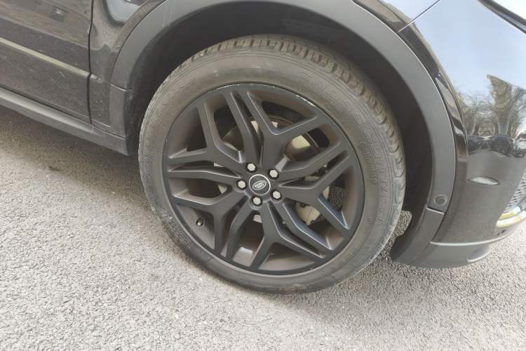 Used Land Rover Range Evoque 2017 2.0T Vivid Black Limited Edition
