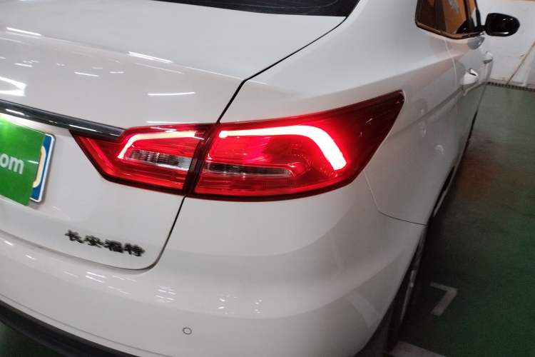 Used Ford Escort 2019 Revised Version 1.5L Automatic Enjoyment Type China VI Standard Right Rear Taillight