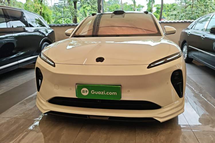 Used Nio ET5 2024 75 kWh Front