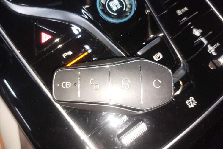 Used BYD Qin PLUS 2023 Champion Edition EV 420KM Leading Model
