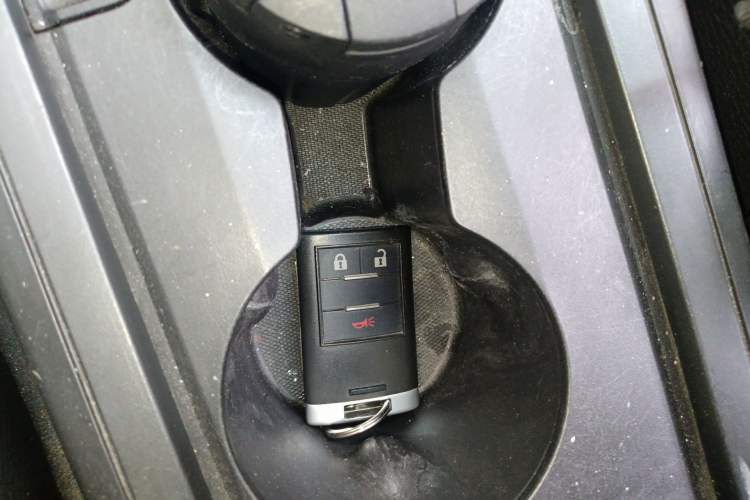 Used Chevrolet Captiva 2017 2.4L 4x4 Flagship Edition 7-Seater
