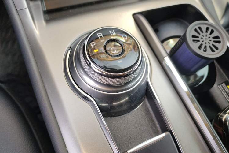 Used Ford Mondeo 2020 EcoBoost 180 Stylish Model Gear Lever