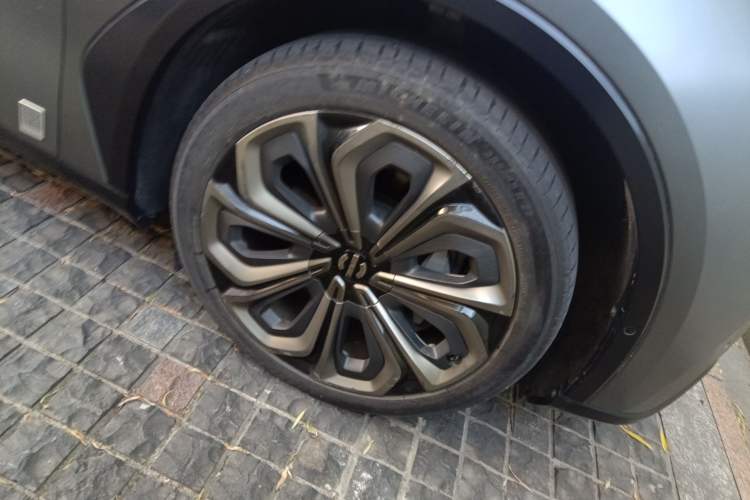 Used HiPhi X 2021 Founder Edition 6-seater
