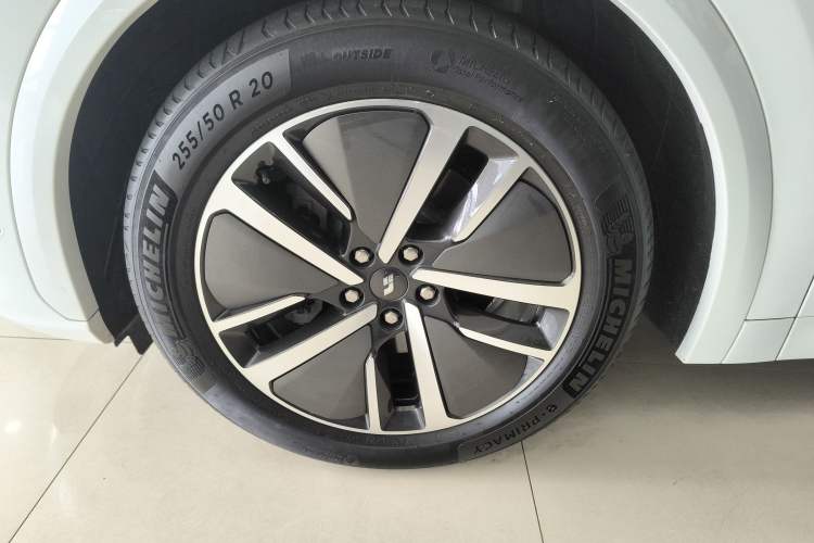 Used Li Auto L7 2024 Pro Model Left Front Wheel Hub