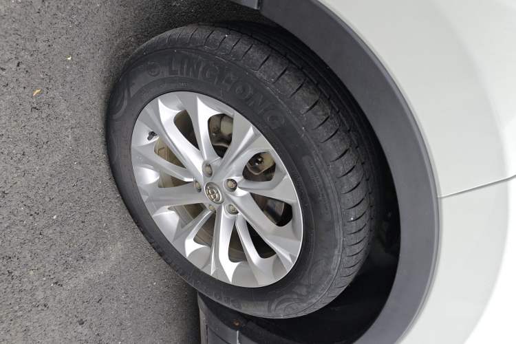 Used Brilliance V3 2016 1.5L Manual Smart Version