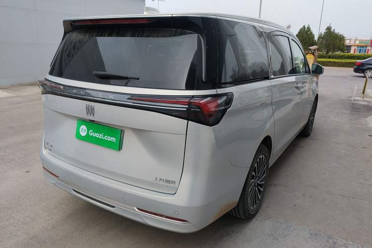 Used Buick GL8 New Energy 2025 Lu Shang Luxury Edition 7-Seater Rear Right 45 Deg
