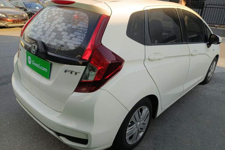 Used Honda Fit 2018 1.5L CVT Comfort Version