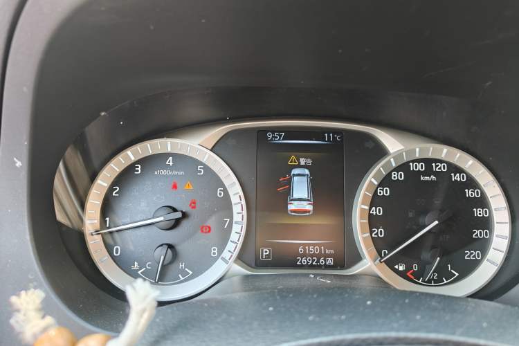 Used Nissan Terra 2020 2.5L XL Upper Automatic Two-Wheel Drive Luxury Edition
