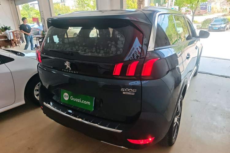 Used Peugeot 5008 2019 360THP 7-Seater Flagship Edition Rear Right 45 Deg