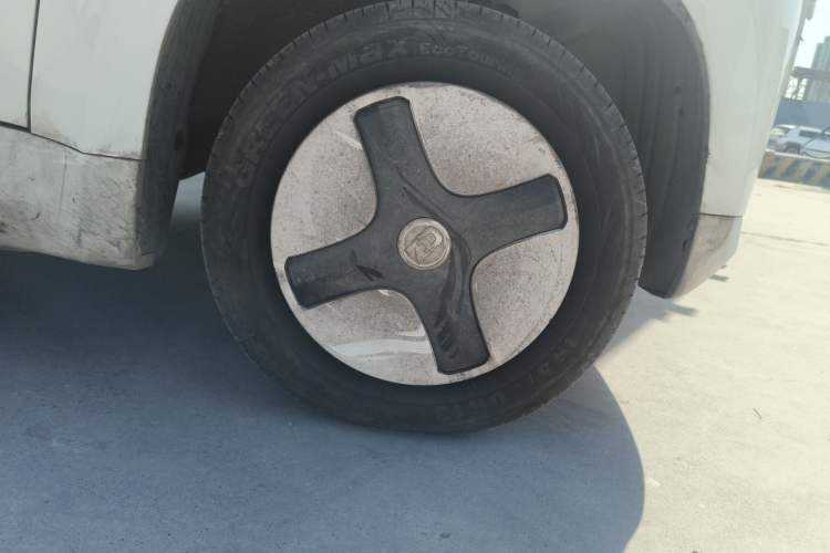 Used Know Beans Rainbow 2024 Colorful Cloud Edition Right Front Wheel Hub