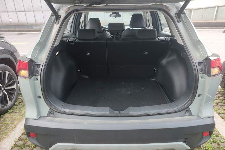 Used Toyota Corolla Cross 2022 2.0L Flagship Edition Trunk