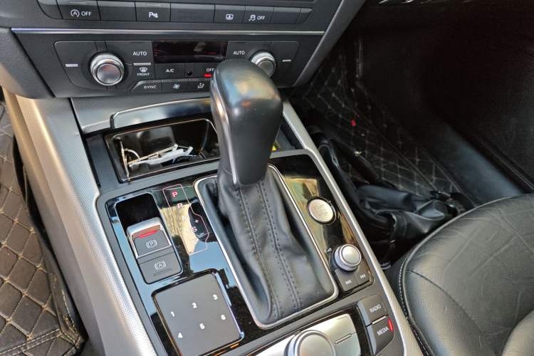 Used Audi A6L 2018 30th Anniversary Edition 45 TFSI quattro Sport model