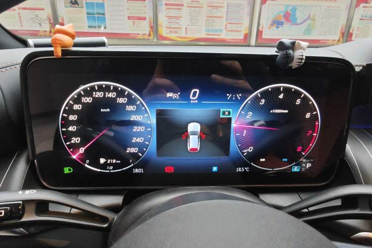 Used Mercedes-Benz GLC 2023 GLC 300 L 4MATIC Dynamic Edition 5-seater Instrument Cluster