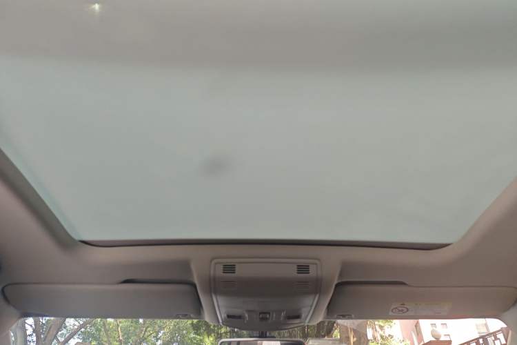 Used Volkswagen T-ROC 2022 280TSI DSG Two-Wheel Drive Comfort PLUS
