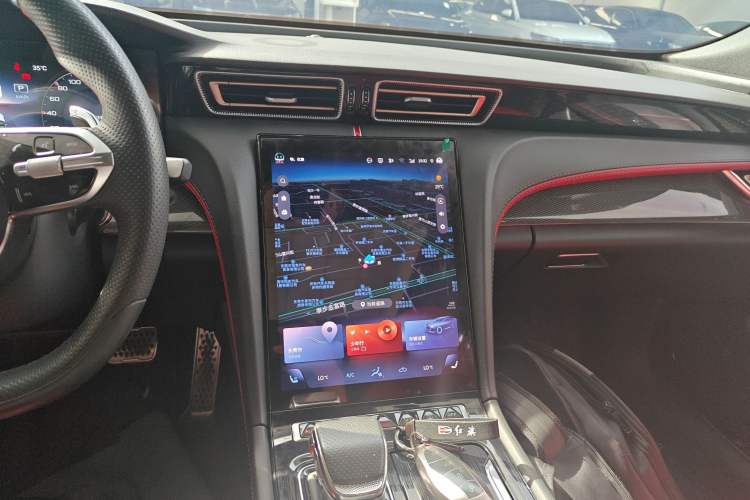 Used Hongqi H6 2023 2.0T ZhiShang Version Audio And AC Panel