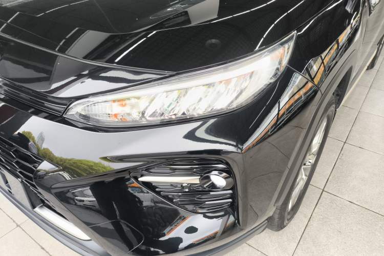 Used Toyota Wildlander 2022 2.0L CVT Two-Wheel Drive Luxury PLUS Edition Left Front Headlight