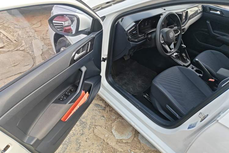 Used Volkswagen Lavida 2023 New Rui 1.5L Automatic New Yi Edition