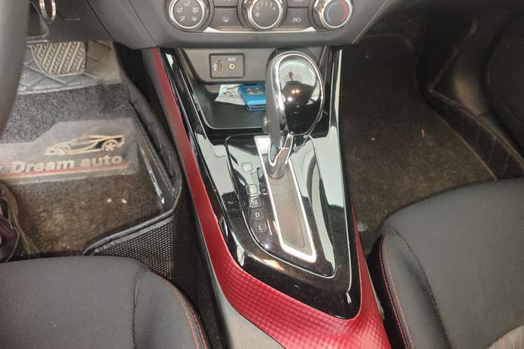 Used Nissan Lannia 2019 1.6L CVT Cool Edition China V Standard