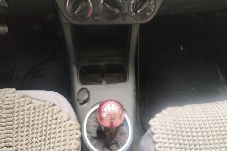 Used Suzuki Swift 2013 1.3L Manual Value Edition