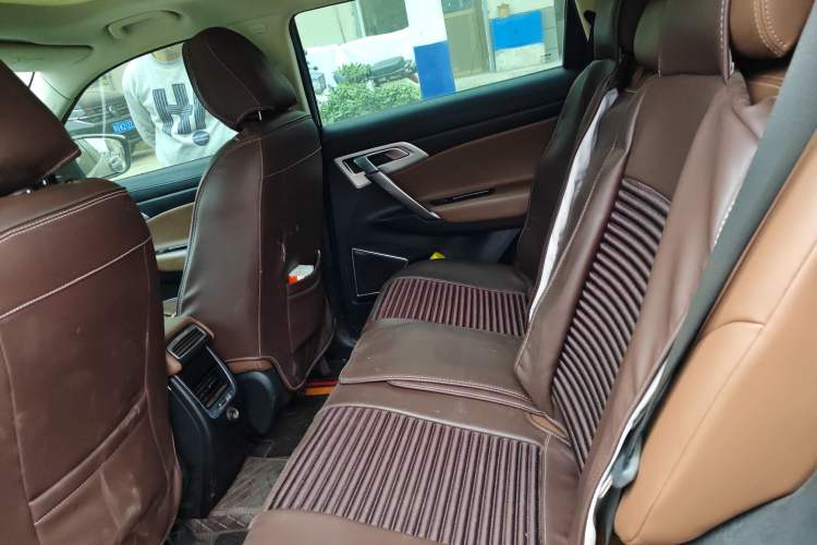 Used Geely Auto Emgrand X7 Sport 2016 1.8TD Automatic ZhiZun Version