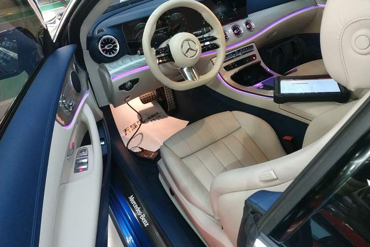 Used Mercedes-Benz E-Class (Import) 2023 E 260 Coupe
