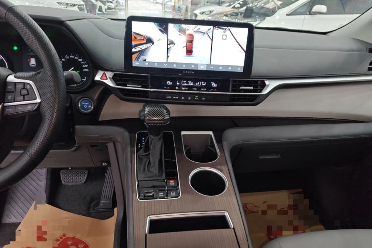 Used Toyota Granvia 2023 2.5L Hybrid Comfort Edition