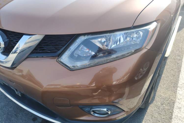 Used Nissan X-Trail 2015 2.0L CVT Comfort MAX Edition 2WD
