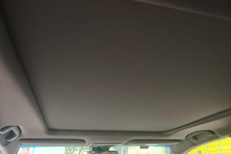 Used Toyota Avalon 2022 Dual-Engine 2.5L XLE Premium Edition
