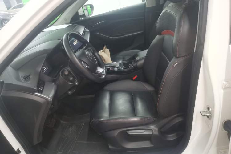 Used MG 5 2021 180 DVVT CVT Youth Luxury Edition
