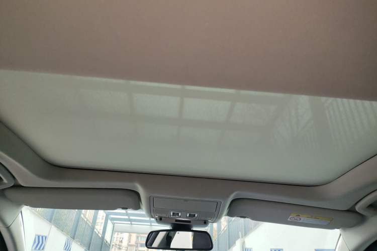 Used Jaguar XE 2017 2.0T 200 PS R-Sport