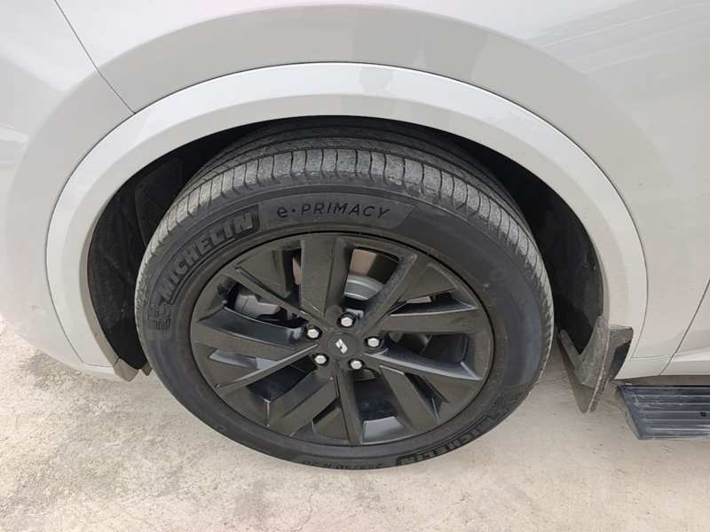Used Li Auto L8 2023 Air model — 22