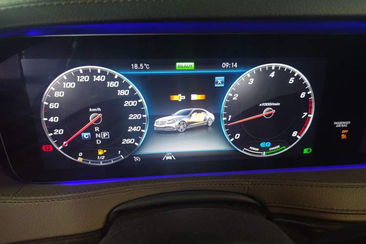 Used Mercedes-Benz S-Class 2020 S 350 L Business Class Ultimate Edition Instrument Cluster