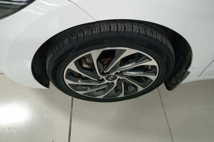 Used Hyundai Elantra (6th Generation / Lingdong) 2019 1.4T Dual-Clutch Xuan Dong · Dynamic Model
